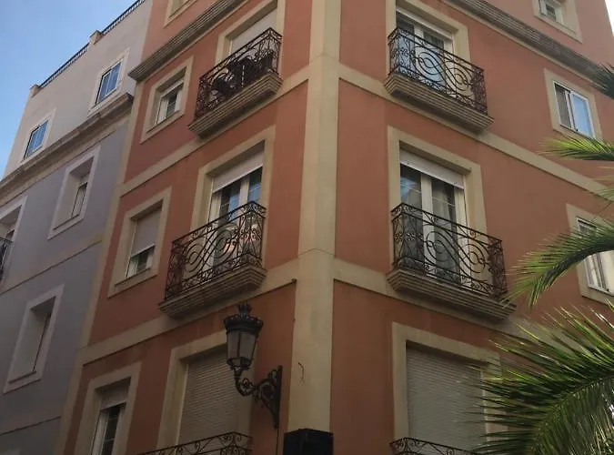 Centrico 2a La Llum Apartament *